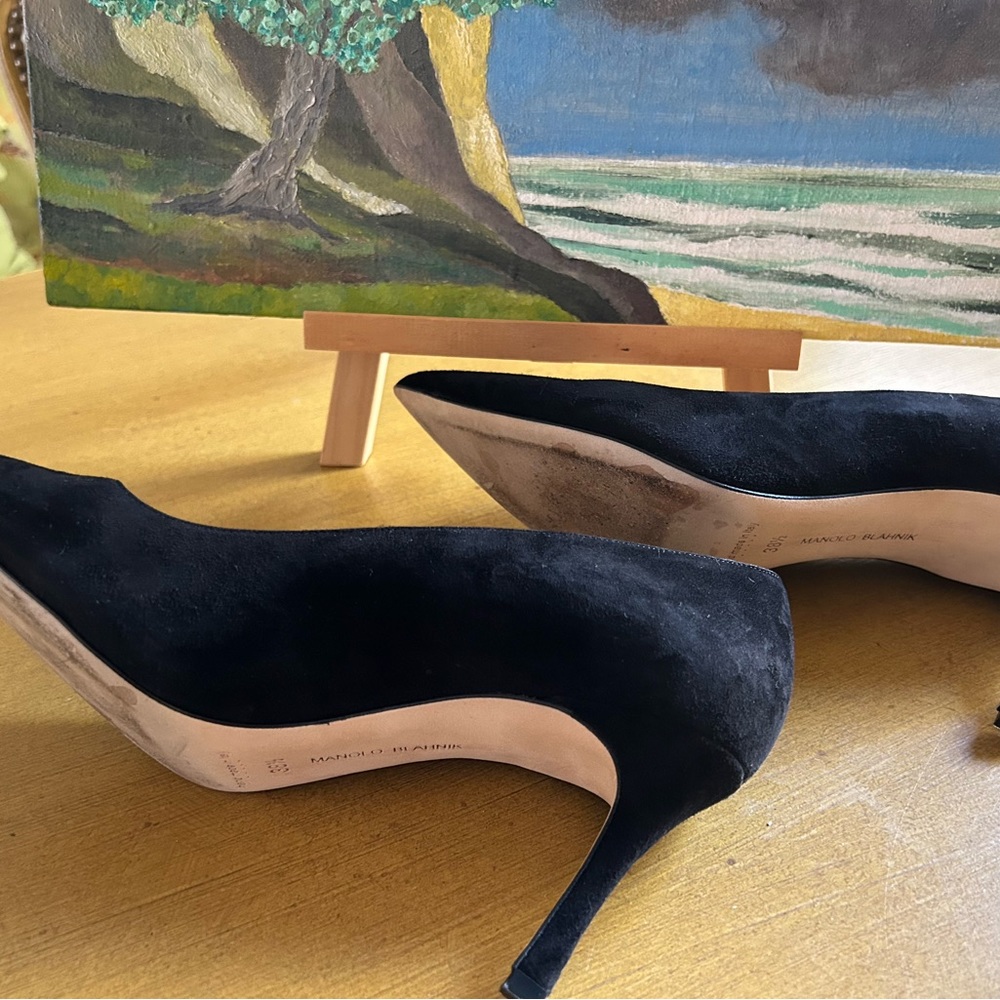 Manolo Blahnik Italy blk suede heel 3” shoe sz 38 1/2
As new Dancing shoes - Picture 3 of 4